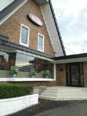 フォルクス 戸塚西店