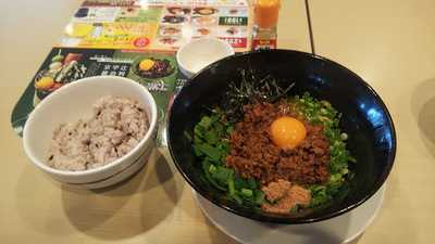 ガスト 緑園都市店