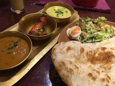 ダイニング トムボーイ106