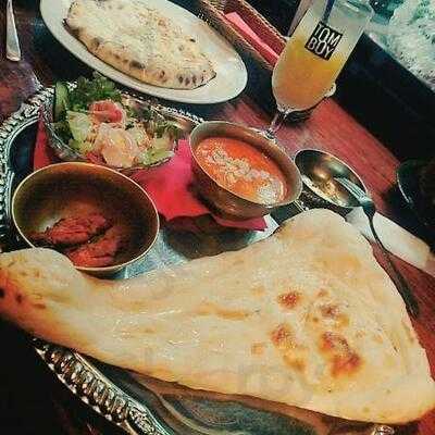 ダイニング トムボーイ106