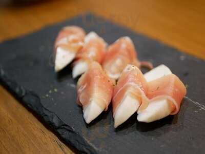 湘南バルはなたれ The Fish And Oysters