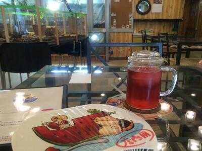 横浜亜熱帯茶館〜爬虫類cafe〜