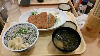 築地食堂 源ちゃん キュービックプラザ新横浜店