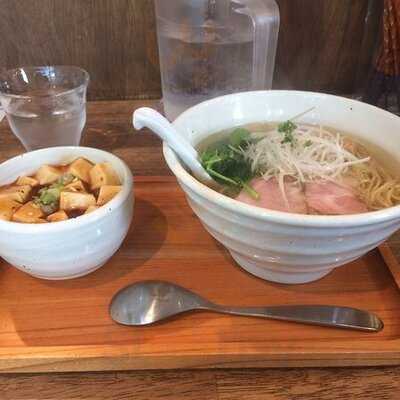 らーめんshigetomi