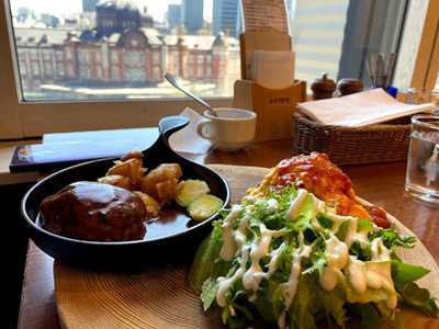 小岩井農場 エキュート東京店