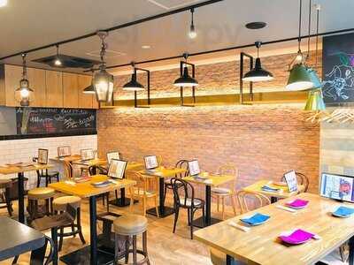 肉バル アンカーグラウンド 馬車道店