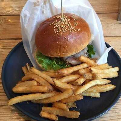 グッドモーニングカフェ 錦町