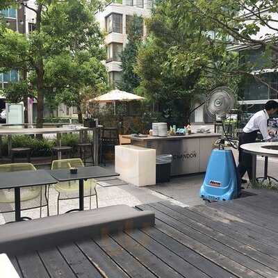 グッドモーニングカフェ 錦町