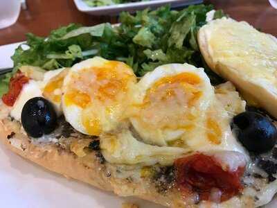 サロン ド テ ジャンナッツ