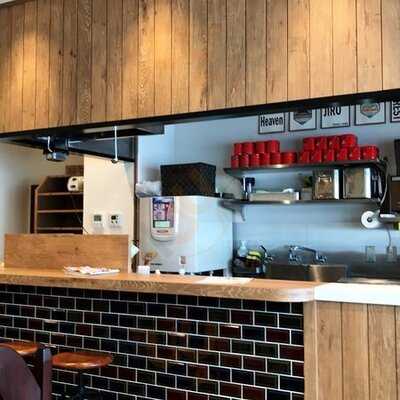 アルペンジロー 元町店