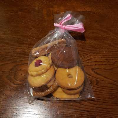 ローザー洋菓子店