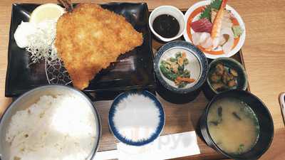 魚力海鮮寿司 大手町店