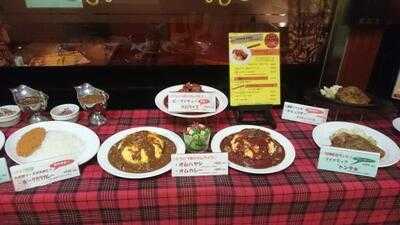 ローズ&クラウン 丸の内店