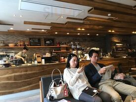 スターバックスコーヒー 初台1丁目店