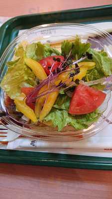 モスバーガー 横浜佐江戸店