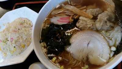 横濱 一品香 若葉台店