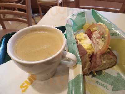 サブウェイ 横浜センター北店