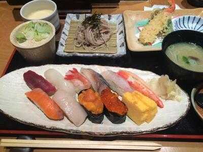 くし路 Kitte丸の内店