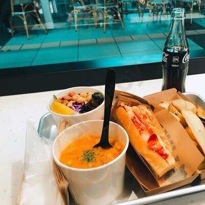 Luke's Lobster 新宿サザンテラス店