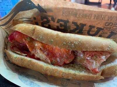 Luke's Lobster 新宿サザンテラス店