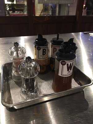 ハンバーグ ストロング