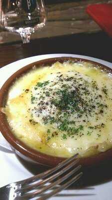 カフェ ヒューガルデン