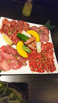 炭火焼肉 福楽苑