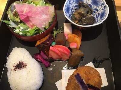 京 お野菜バル めい