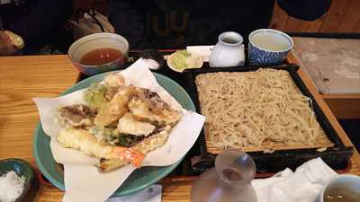 石挽きそば 庄栄