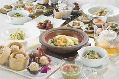 謝朋殿 横浜スカイビル店