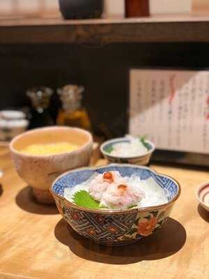 立ち呑み三ぶん