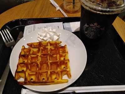 スターバックスコーヒー アピタテラス横浜綱島店