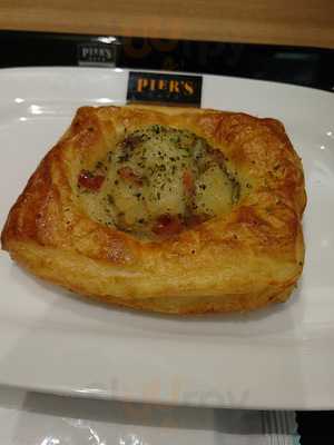 ピアーズカフェ 綱島店