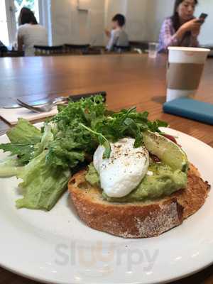 リフレッシュメント表参道 426