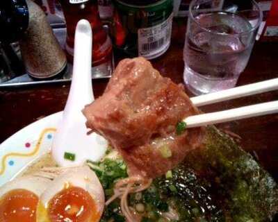 横濱ハイハイ樓横浜西口店