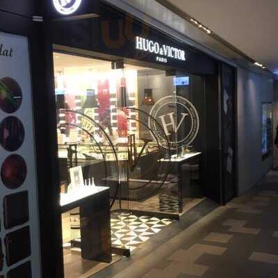 ユーゴ&ヴィクトール 表参道ヒルズ店