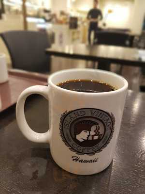 ライチャス 横浜ベイクォーター店