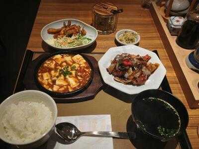 やよい軒 神田北口店