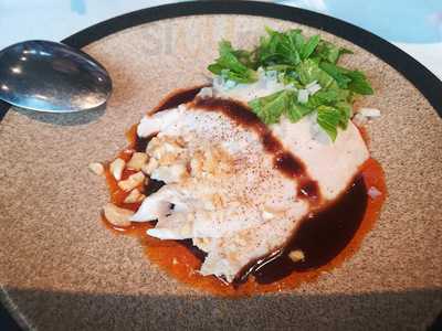 チーナ ニューモダンチャイニーズ