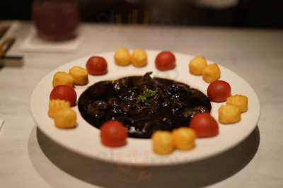 チーナ ニューモダンチャイニーズ