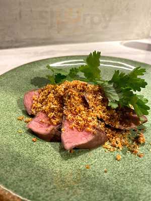 チーナ ニューモダンチャイニーズ