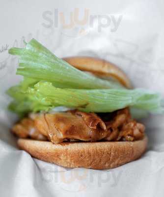 モスバーガー飯田橋東店