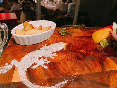 イグアンドピース