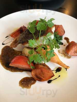 トラットリア  イドコロ