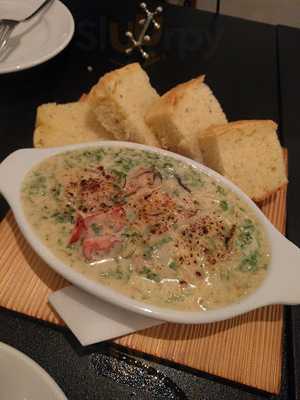 トラットリア  イドコロ