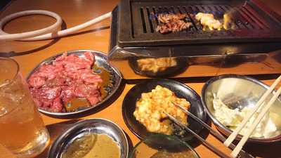 三ツ沢ホルモン食堂