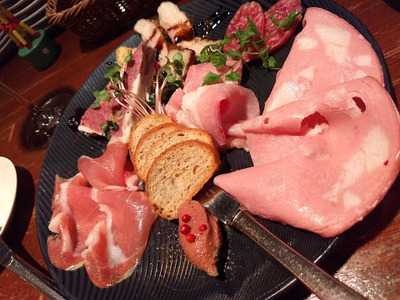 イタリアーノレストランスクニッツオ!