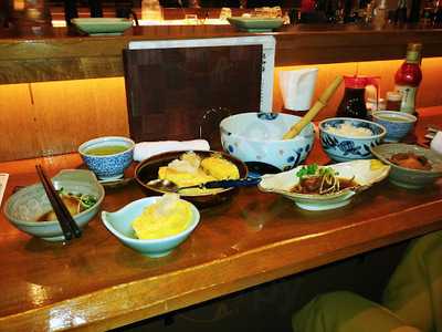 為御菜 東京駅黒塀横丁店