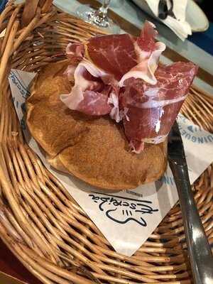 チリンギート エスクリバ