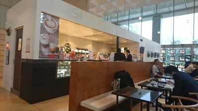 イリー 霞ヶ関店